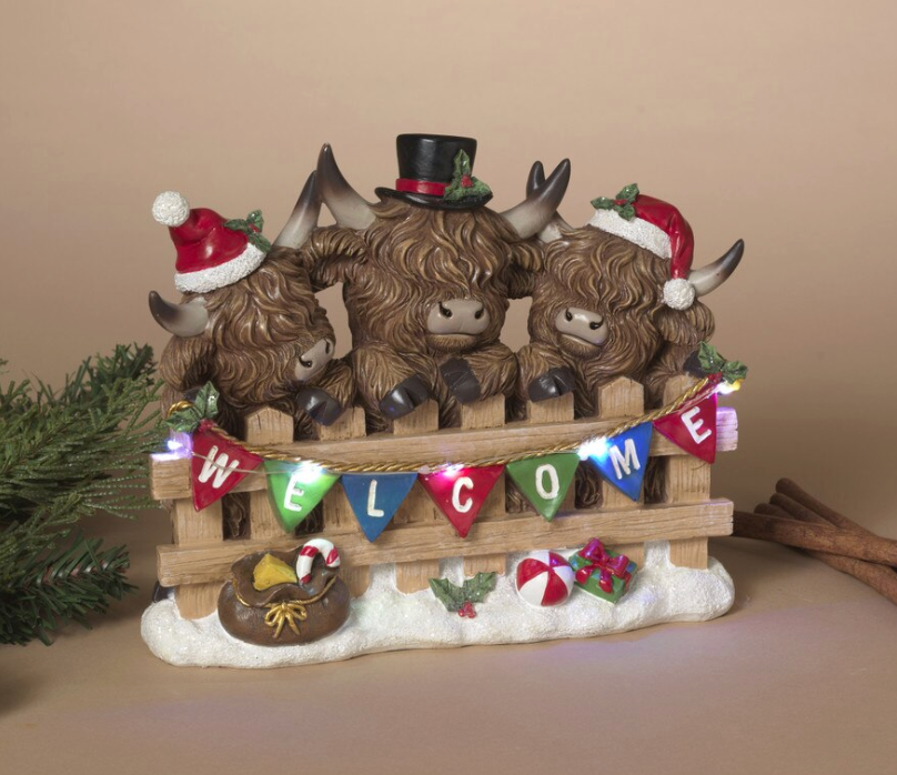 PREORDER ONLY 8.27"L B/O Lighted Resin Highland Cows w/ Timer