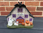 Spooky Halloween Barn~ Lights up!