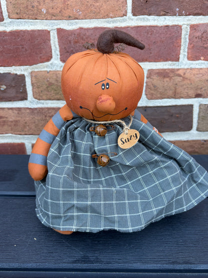 NEW Fabric Pumpkin Suzy Honey & Me Primitive Plush Fall Halloween