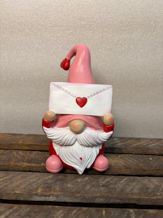 Valentine's Gnome with Letter